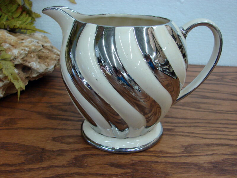 Vintage Sadler England Porcelain Cream Silver Swirl Pitcher 1540M, Moose-R-Us.Com Log Cabin Decor