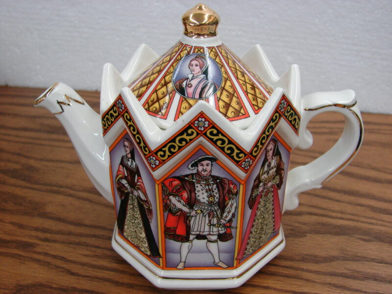 Vintage Sadler Teapot King Henry VIII Tower London Shakespeare Porcelain, Moose-R-Us.Com Log Cabin Decor