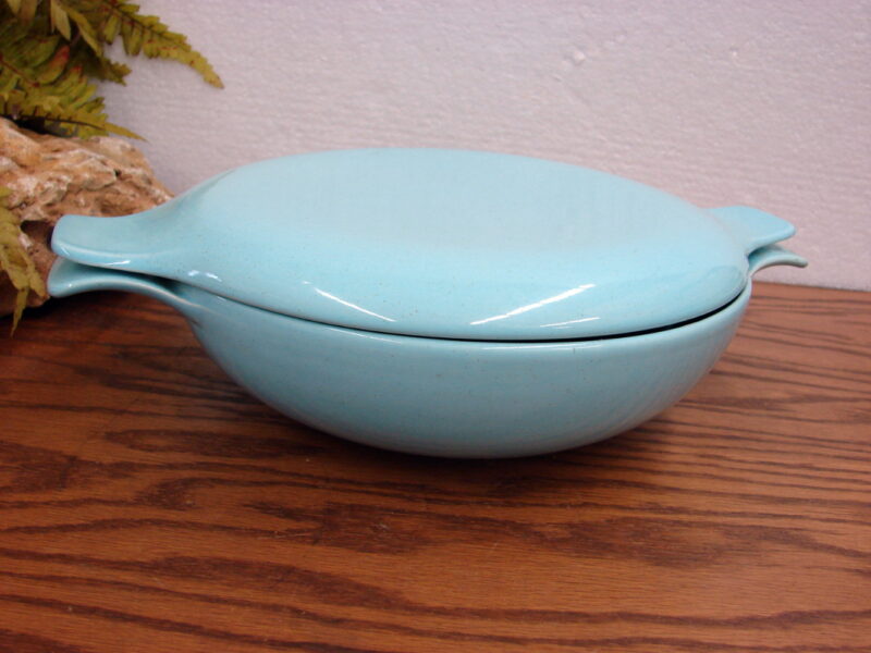 Vintage Taylor Smith Pebbleford Catalina Turquoise Speck MCM Covered Casserole, Moose-R-Us.Com Log Cabin Decor