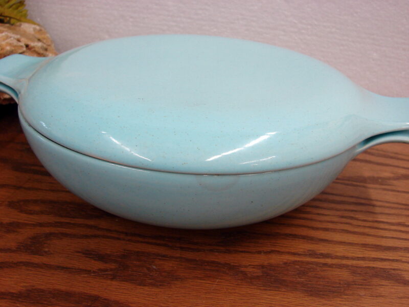 Vintage Taylor Smith Pebbleford Catalina Turquoise Speck MCM Covered Casserole, Moose-R-Us.Com Log Cabin Decor