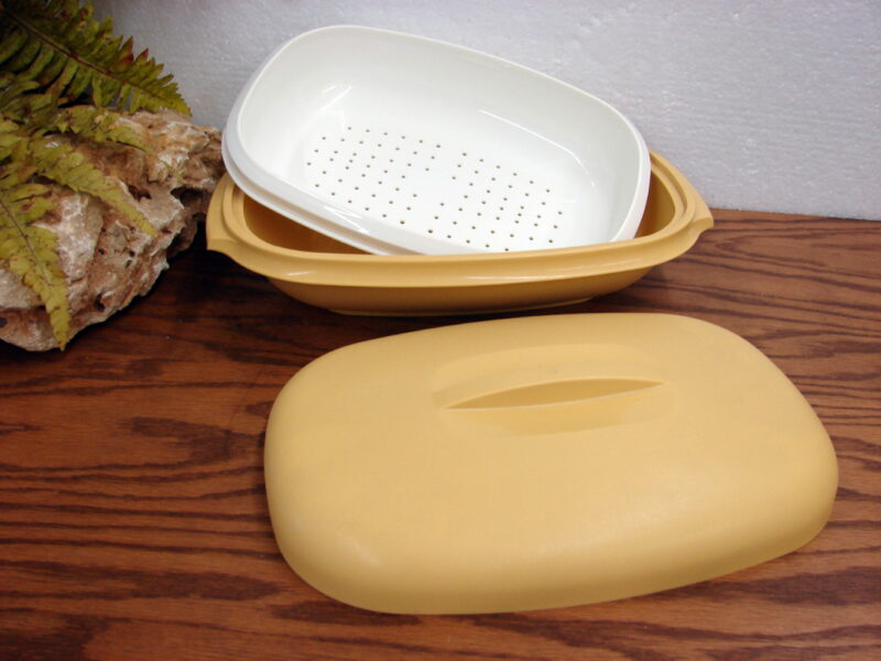 Vintage Tupperware Microwave Steamer Storage #888 #1273 3 Pc Set, Moose-R-Us.Com Log Cabin Decor