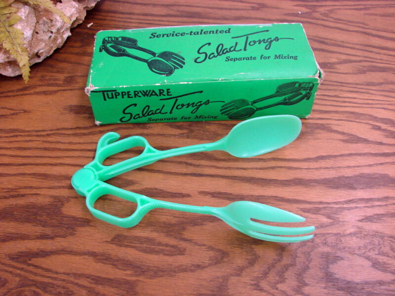 Vintage Tupperware Salad Tongs w/ Original Box Jadite Green, Moose-R-Us.Com Log Cabin Decor