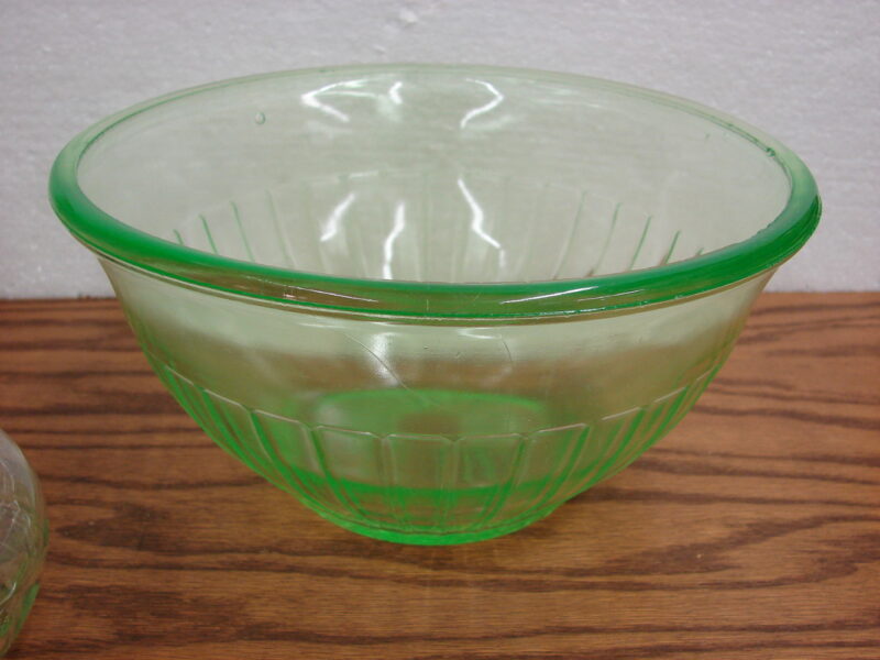 Vintage Vaseline Glass Uranium Utilitarian Ribbed Mixing Bowl 9&#8243;, Moose-R-Us.Com Log Cabin Decor