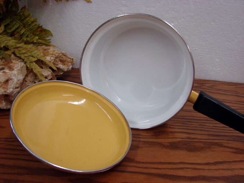 Vintage Enamelware Porcleain Yellow Fade Brown Sauce Pan 7&#8243;, Moose-R-Us.Com Log Cabin Decor