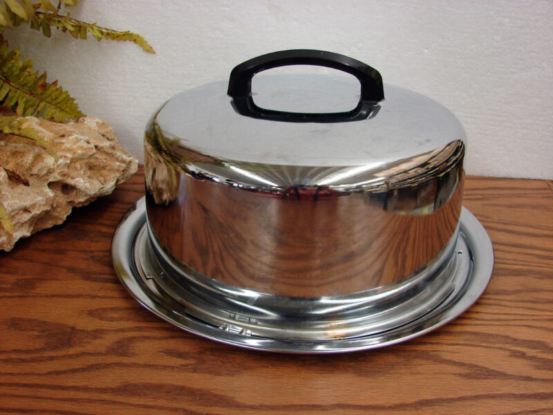 Vintage MCM Chrome Aluminum Everedy Angel Food Cake Carrier Twist Lock Lid, Moose-R-Us.Com Log Cabin Decor