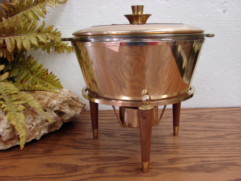 Complete Wood Vintage Fire King Georges Briard Gold TriPod 2 Qt Casserole 4 Pc Set, Moose-R-Us.Com Log Cabin Decor