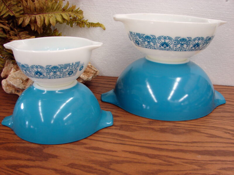 Vintage PYREX Horizon Blue #441-444 Cinderella Mixing Bowl Set/4, Moose-R-Us.Com Log Cabin Decor