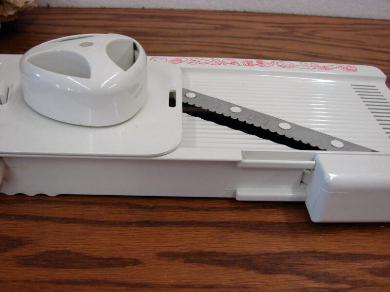 Leifheit Edelstahl German Manual Slicer Stainless Steel Adjustable Blade, Moose-R-Us.Com Log Cabin Decor