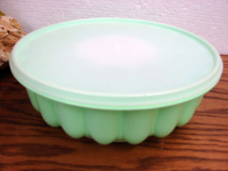 Vintage Tupperware 3 Pc Mint Green Jello Mold Ice Ring #1202, Moose-R-Us.Com Log Cabin Decor