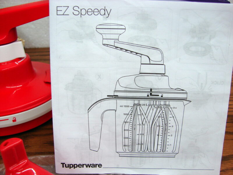 Tupperware EZ Speedy Whip N Mix Chef Mixer Batter Bowl 5 Cups 1.2L, Moose-R-Us.Com Log Cabin Decor