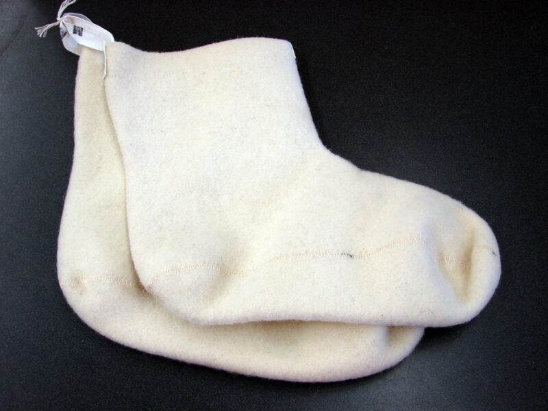 Vintage 100% Wool Off White Medium Boot Liners Felt Slippers New, Moose-R-Us.Com Log Cabin Decor