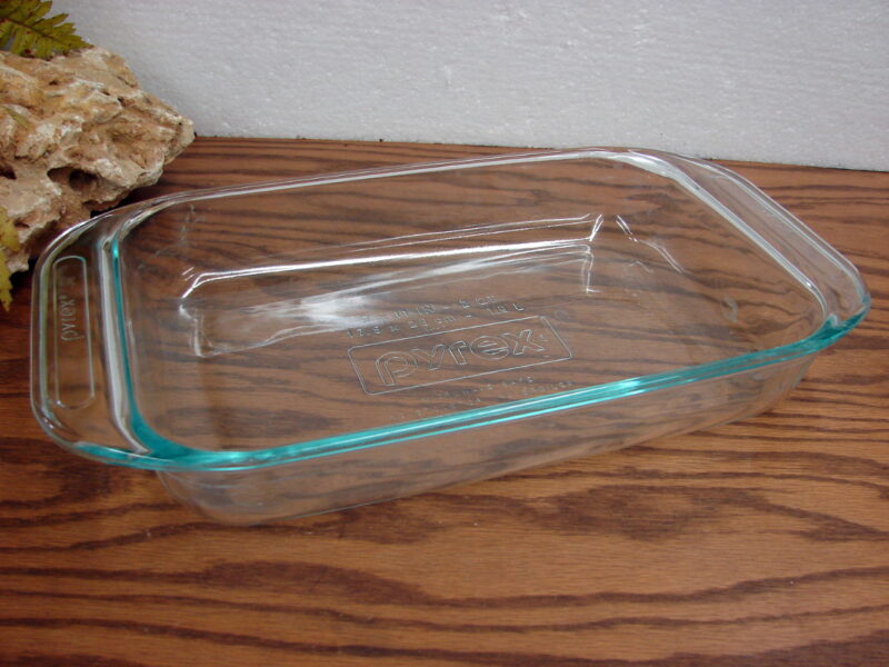 Newer Pyrex Clear Glass Blue Tint Rectangular 7 x 11 Baking Dish 2 Qt, Moose-R-Us.Com Log Cabin Decor