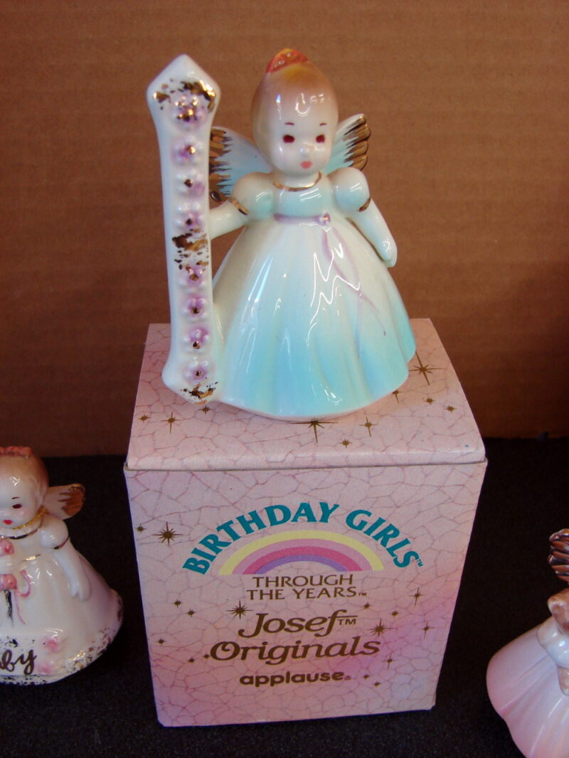 Porcelain Gold Josef Originals Birthday Girls applause Dakin Baby-12 14-16, Moose-R-Us.Com Log Cabin Decor