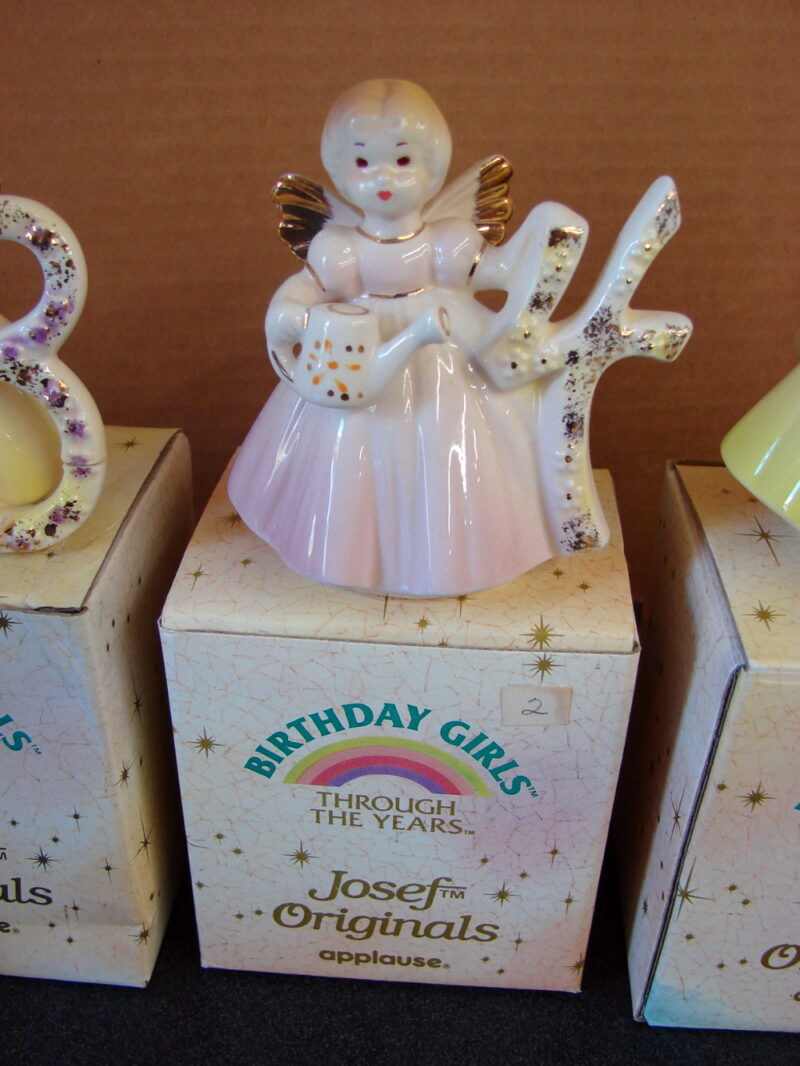 Porcelain Gold Josef Originals Birthday Girls applause Dakin Baby-12 14-16, Moose-R-Us.Com Log Cabin Decor