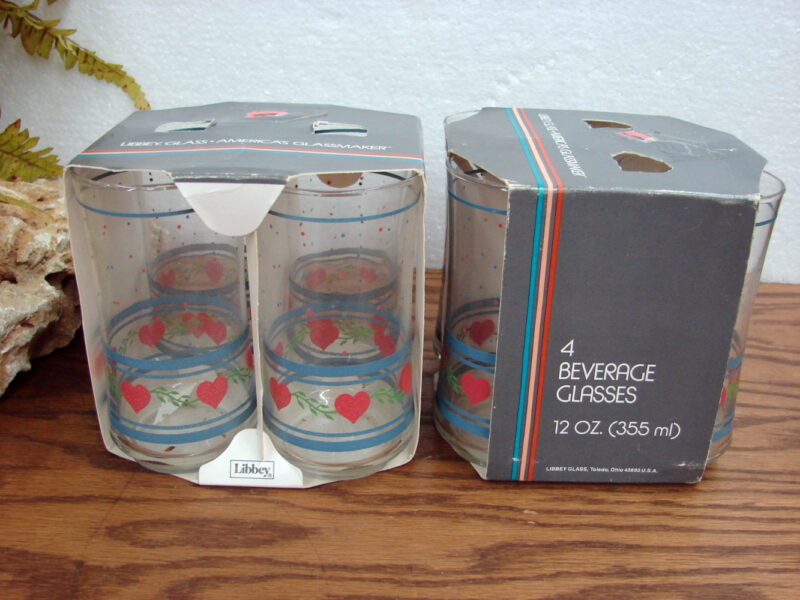 Vintage Libbey Red Hearts Country Blue Tumbler Glasses NIB Set/8, Moose-R-Us.Com Log Cabin Decor