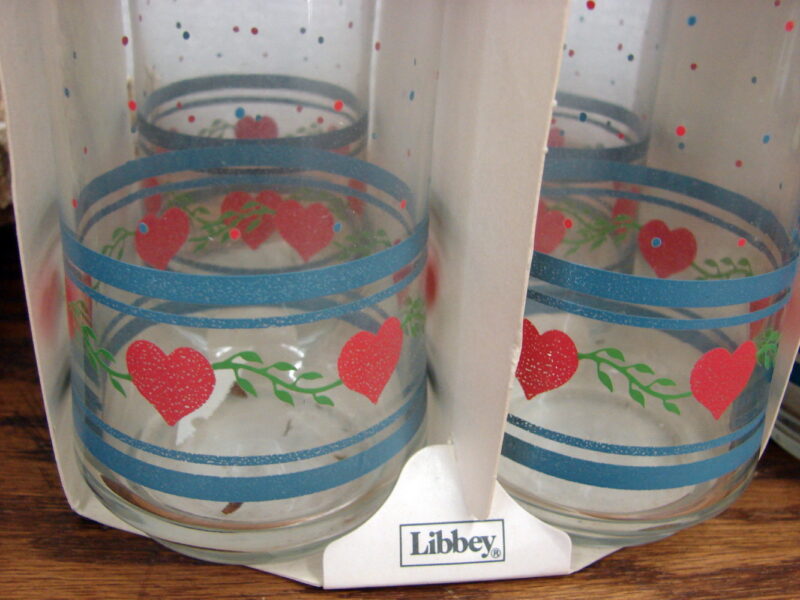 Vintage Libbey Red Hearts Country Blue Tumbler Glasses NIB Set/8, Moose-R-Us.Com Log Cabin Decor