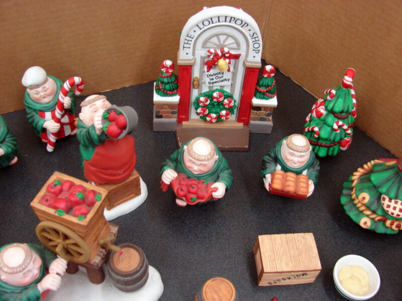 Dept 56 Retired Monk Merry Makers 24 Pc Set Cider Mill Maxwell Mixer Trees, Moose-R-Us.Com Log Cabin Decor