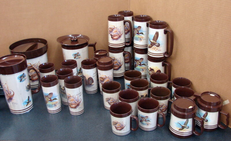 31 Pc Thermo Serv West Bend Les Kouba Insulated Mug Glass Pitcher Ice Bucket etc., Moose-R-Us.Com Log Cabin Decor