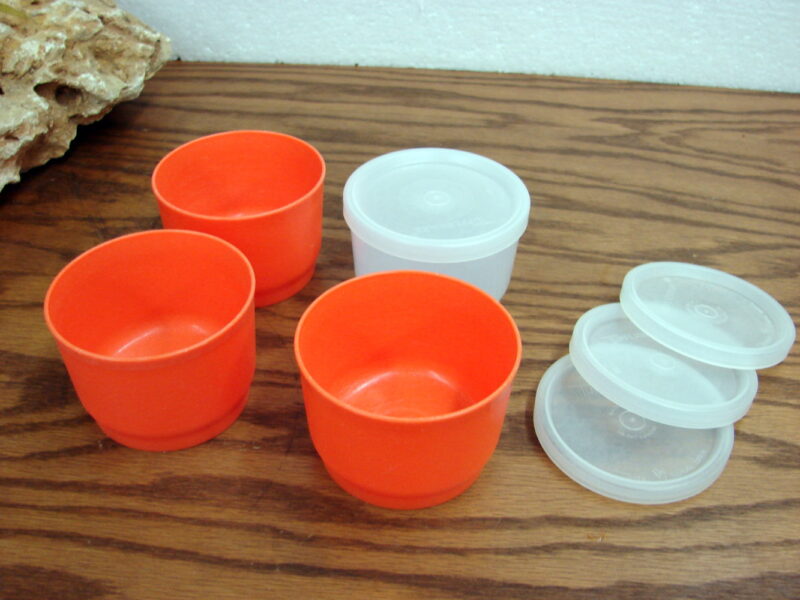 Tupperware Snack Cup w/ Lid #1229 Orange Set/3 plus #4914 White, Moose-R-Us.Com Log Cabin Decor