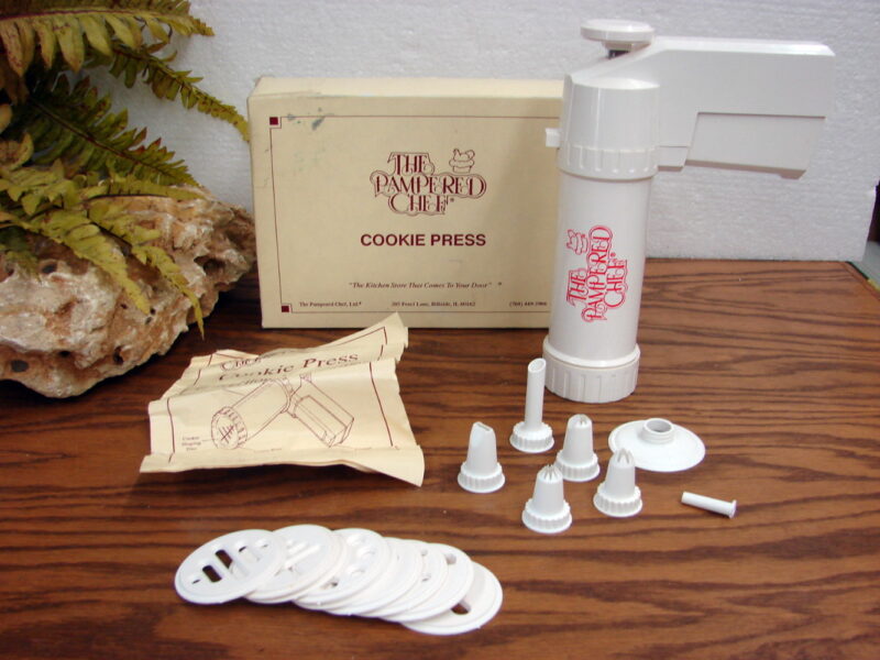 Vintage Original Pampered Chef Cookie Press Gun from 1992 Complete, Moose-R-Us.Com Log Cabin Decor