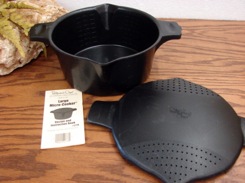 Original Pampered Chef Large Micro Cooker Pasta Steamer 2 Quart Strainer Lid, Moose-R-Us.Com Log Cabin Decor