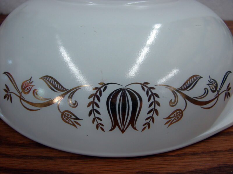 Vintage PYREX Gold Tulip 024 w/ 624 Lid White Golden Promotional, Moose-R-Us.Com Log Cabin Decor