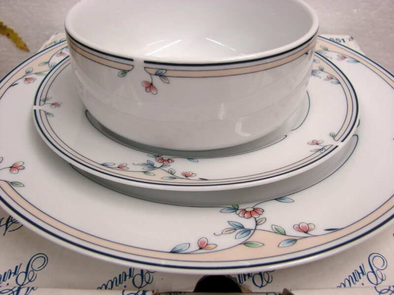 Princess House Porcelain Heritage Blossom Dinnerware 5 Pc Set Serving Pieces, Moose-R-Us.Com Log Cabin Decor