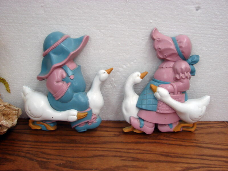 Vintage 1988 Syroco Burwood Products Dutch Boy Girl Geese Wall Hanging Set/2, Moose-R-Us.Com Log Cabin Decor