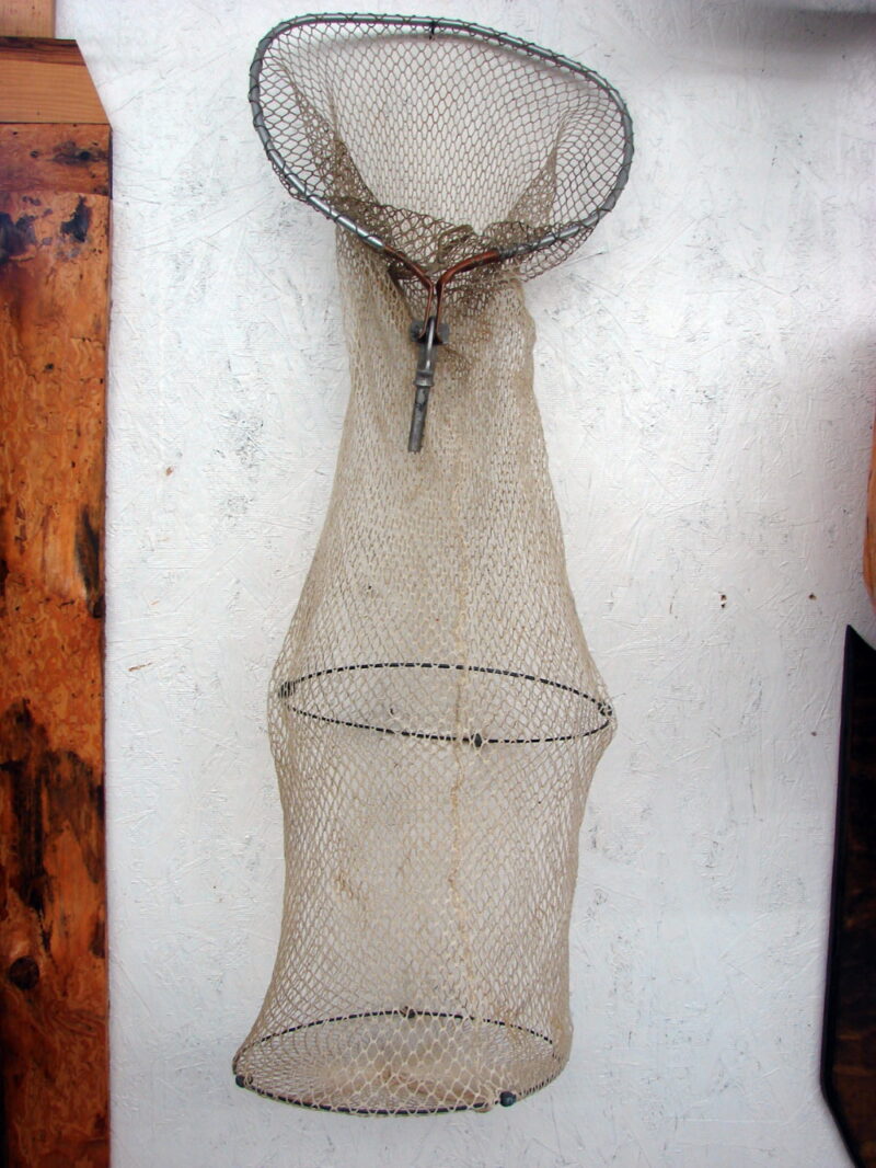 Vintage Fishing Net Long Clip on Boat Copper Hardware Ring 40&#8243;, Moose-R-Us.Com Log Cabin Decor