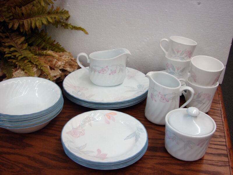 Corning Ware Pink Trio Floral Swirl Corelle Dinnerware 28 Piece, Moose-R-Us.Com Log Cabin Decor