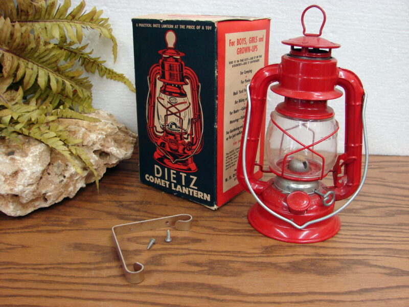 Vintage Dietz Comet Lantern New in Box Baked Fire Engine Red, Moose-R-Us.Com Log Cabin Decor