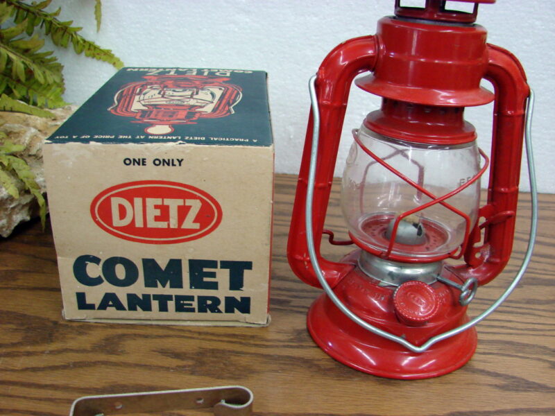 Vintage Dietz Comet Lantern New in Box Baked Fire Engine Red, Moose-R-Us.Com Log Cabin Decor