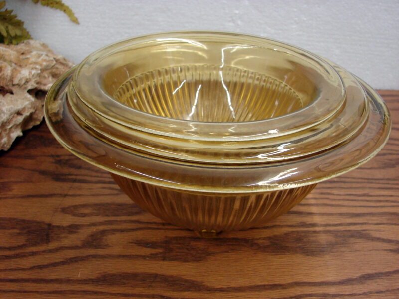 Vintage Federal Hazel Atlas Amber Glass Rolled Rim Square Bottom Mixing Bowl Set/3, Moose-R-Us.Com Log Cabin Decor