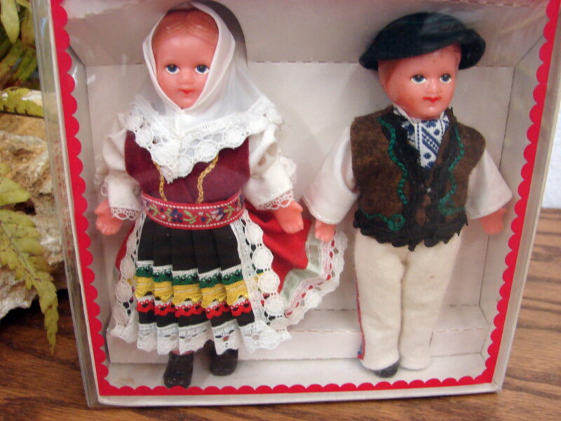 Vintage Folk Art Costume Dolls Russian Czechoslovakia Scandinavian 6&#8243; Tall, Moose-R-Us.Com Log Cabin Decor