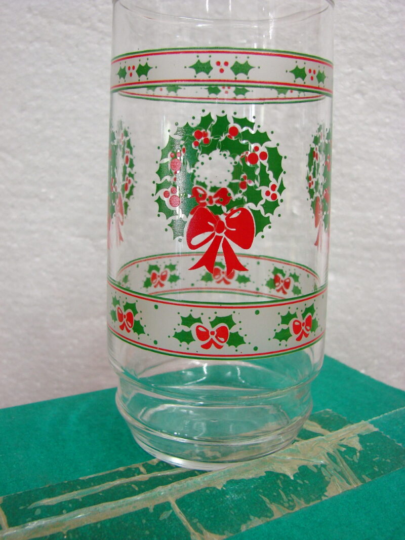 Vintage Indiana Glass Victorian Christmas Wreath Glasses Box Set/10, Moose-R-Us.Com Log Cabin Decor