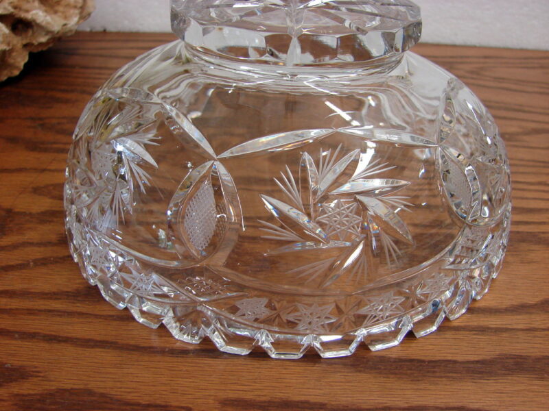 Lead Crystal Brilliant Cut Glass Pedestal Centerpiece Bowl Snowflakes, Moose-R-Us.Com Log Cabin Decor