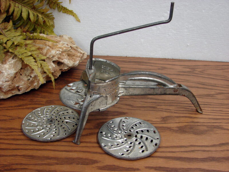 Vintage Original Mouli-Julienne Salad Maker Pat. Pending 3 Disc 10&#8243;, Moose-R-Us.Com Log Cabin Decor