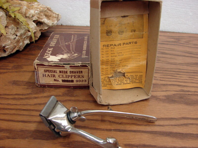 Vintage Sears Roebuck Neck Shaver Hair Clippers in Original Box, Moose-R-Us.Com Log Cabin Decor