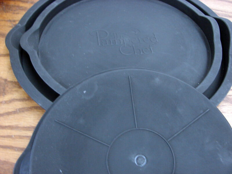 Original Pampered Chef Mixing Bowl Lids #2712 Set/3 Black Lids, Moose-R-Us.Com Log Cabin Decor