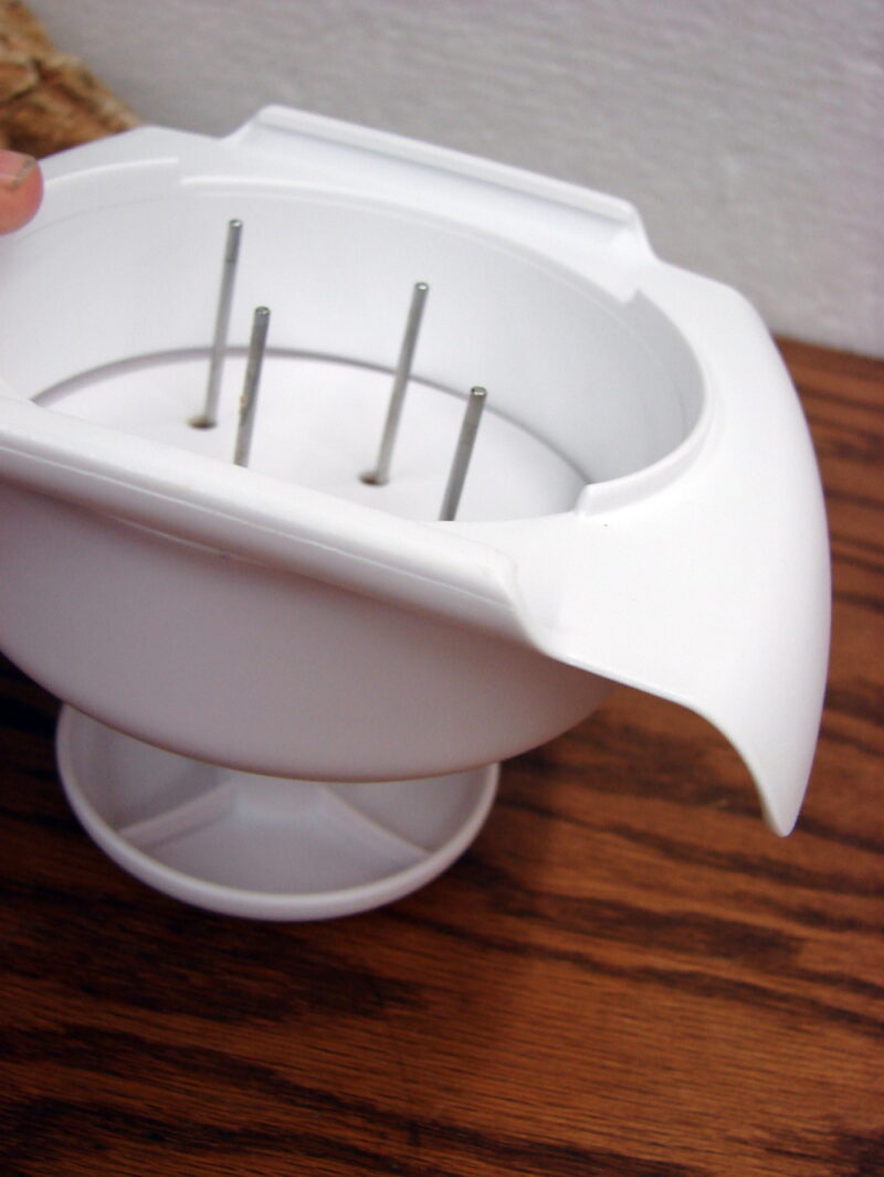 Original Pampered Chef Simple Slicer #1099 Mandolin Hand Guard Food Tool Only, Moose-R-Us.Com Log Cabin Decor