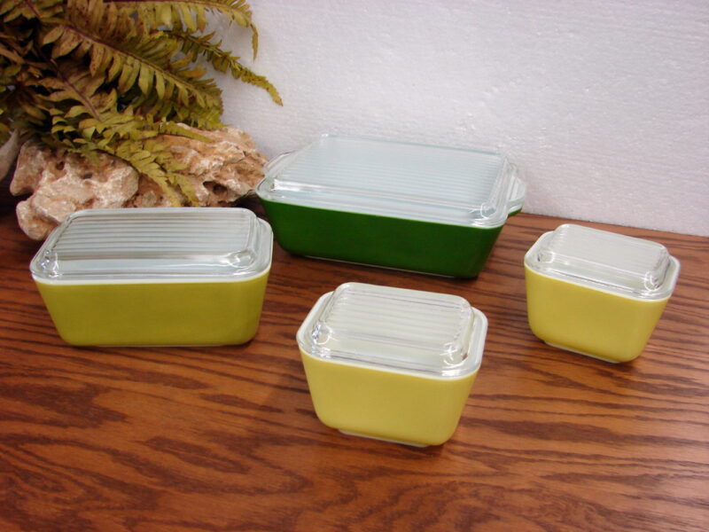 Vintage PYREX Verde Green Oven Freezer Refrigerator Set Complete w/ Lids, Moose-R-Us.Com Log Cabin Decor