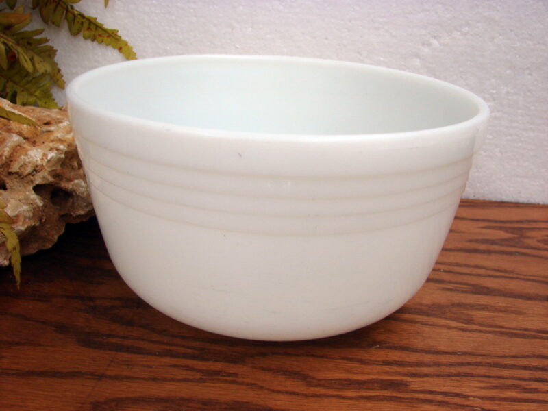 Vintage PYREX White Electric Mixer Bowl Marked 8&#8243;, Moose-R-Us.Com Log Cabin Decor