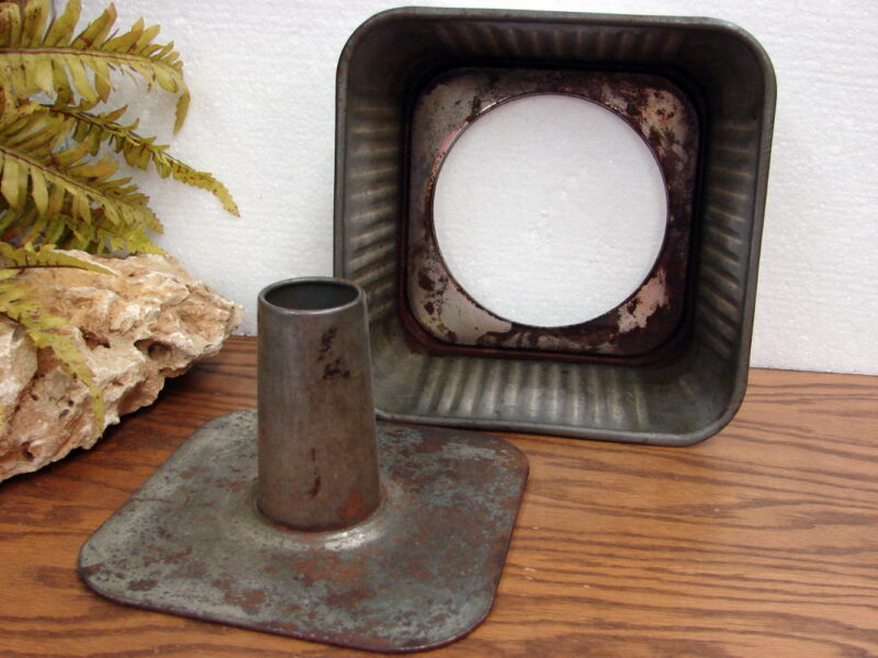 Vintage Tin Ribbed Square Angel Food Bundt Cake Pan, Moose-R-Us.Com Log Cabin Decor
