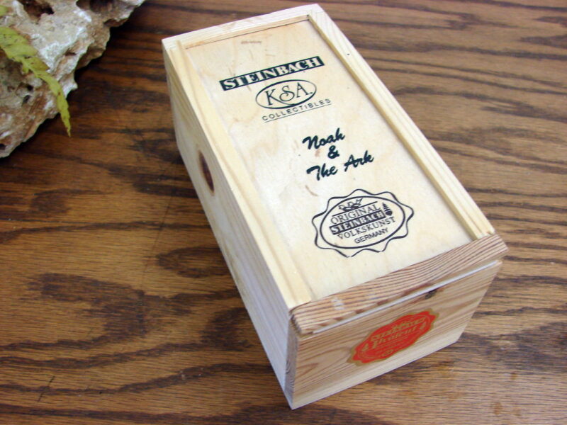 German Steinbach Miniature Nutcracker Noah &#038; the Ark Wood Box Excellent, Moose-R-Us.Com Log Cabin Decor