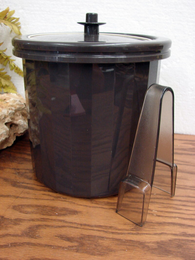 New Vintage Tupperware Insulated Ice Bucket #1683 Push Button Lid Tongs, Moose-R-Us.Com Log Cabin Decor