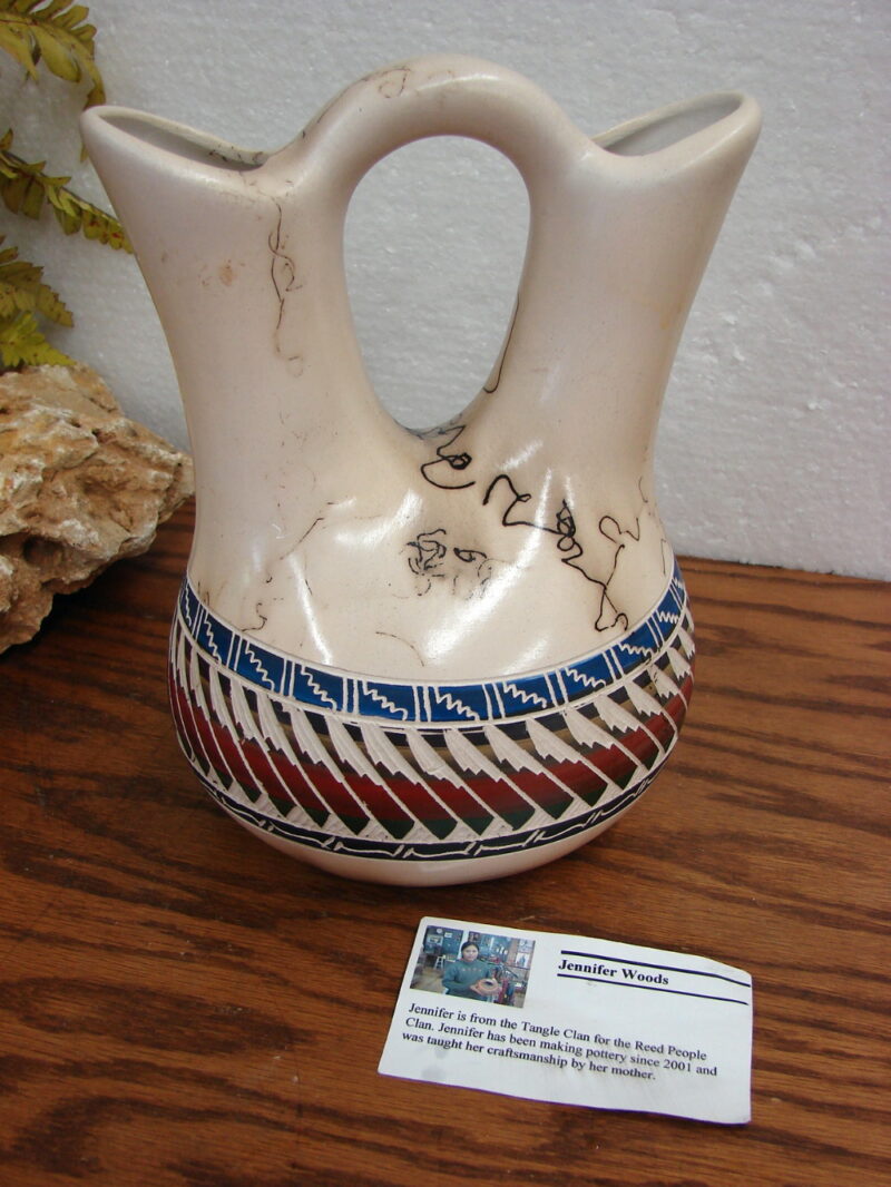 Navajo Wedding Vase Pottery Horsehair Etched Native American Indian, Moose-R-Us.Com Log Cabin Decor