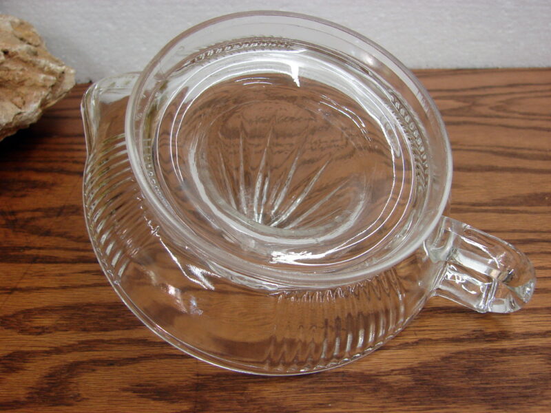 Vintage Clear Glass Manual Citrus Juicer Reamer Finger Handle, Moose-R-Us.Com Log Cabin Decor