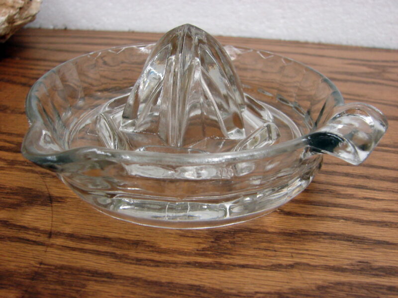 Vintage Clear Glass Manual Citrus Juicer Reamer Side Knob Handle, Moose-R-Us.Com Log Cabin Decor