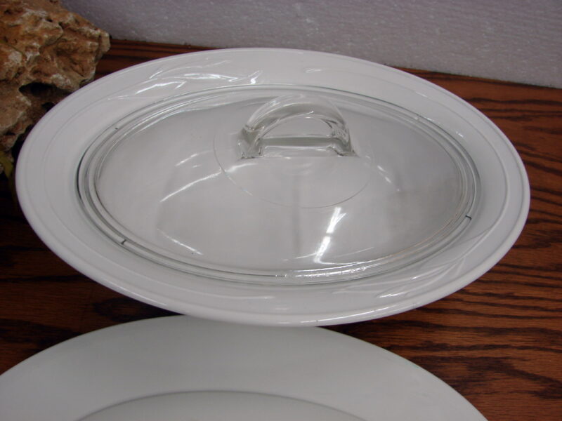 Corning Ware Casual Elegance L-31 Oval w/ Glass and Storage Lid, Moose-R-Us.Com Log Cabin Decor