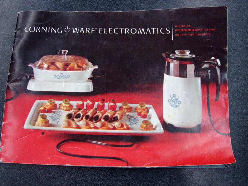 Vintage CorningWare Electromatics Manual Catalog Recipes Booklet 31 Pages, Moose-R-Us.Com Log Cabin Decor